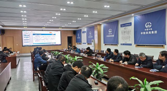 京臺(tái)項(xiàng)目三駐地組織召開(kāi)工地會(huì)議