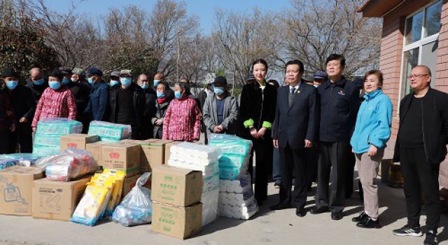 善舉凝聚美德、愛心傳遞力量----公司為淄川區(qū)社會福利中心捐贈物資