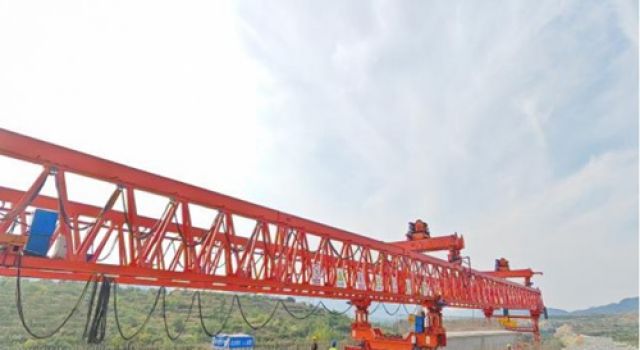 “百日大干，奮勇爭(zhēng)先”----濟(jì)微高速一標(biāo)段正在迅速推進(jìn)
