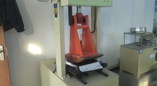G309青蘭線張店區(qū)東孫村至周村鄒平界段修復(fù)養(yǎng)護(hù)工程總監(jiān)辦加強(qiáng)進(jìn)場材料質(zhì)量管控，確保路面施工質(zhì)量